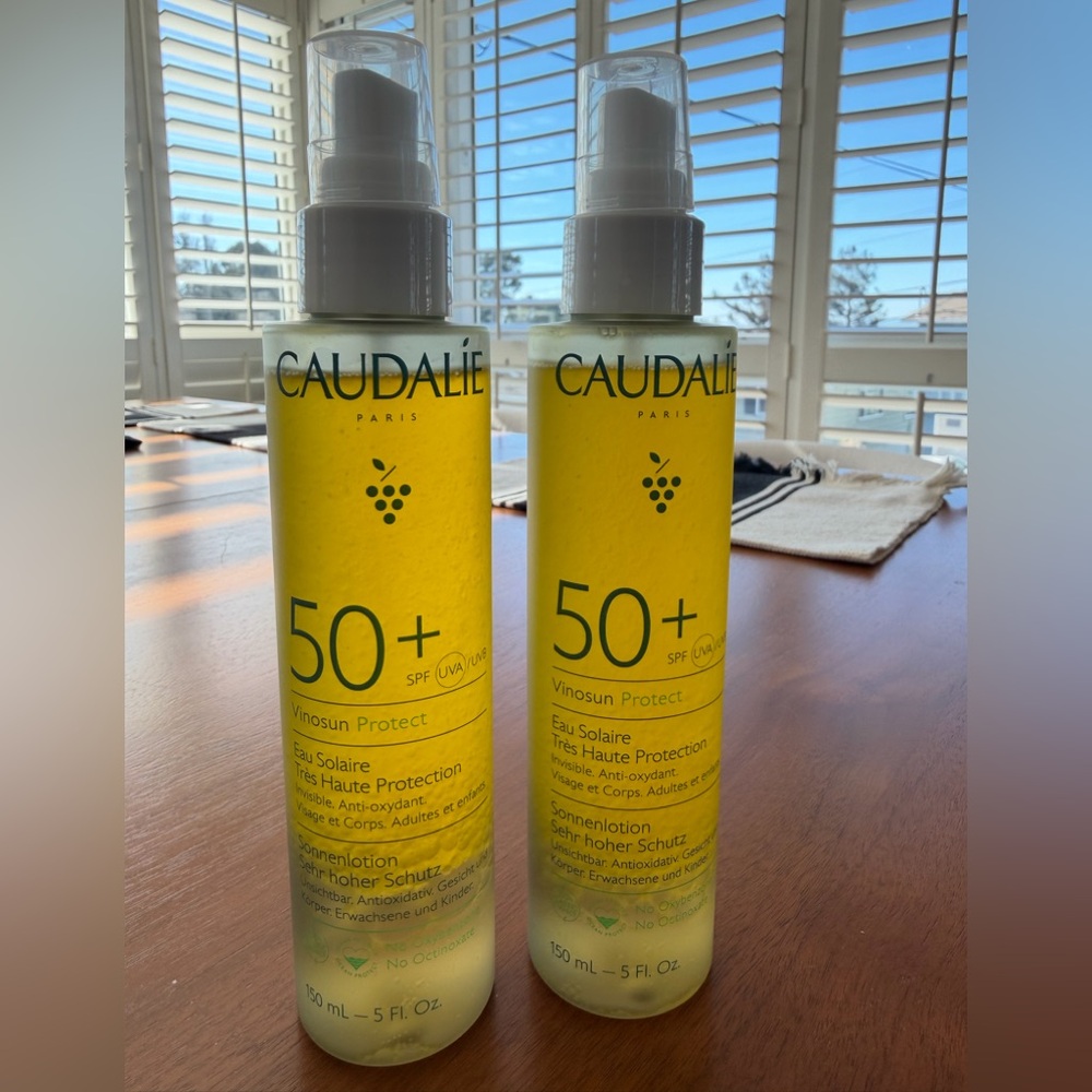 Caudalie VinoSun Protect SPF 50+ Eau Solaire